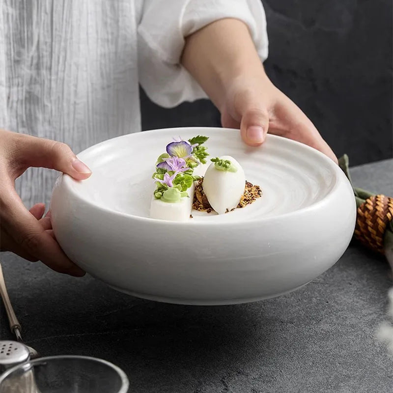 Modern White Circular Textured Plate for Elegant Dining