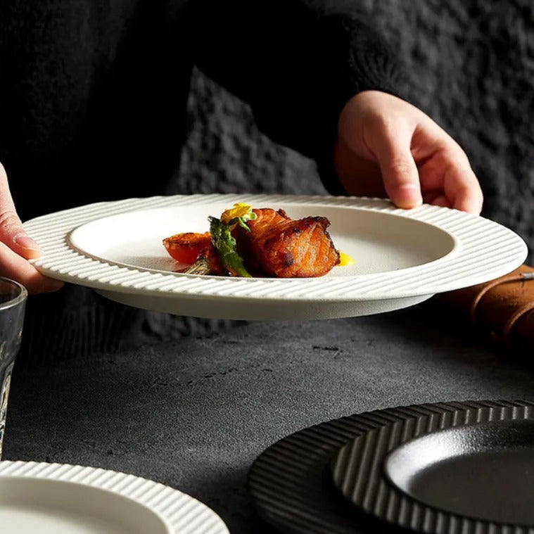 Textured Rim Ceramic Dinner Plate