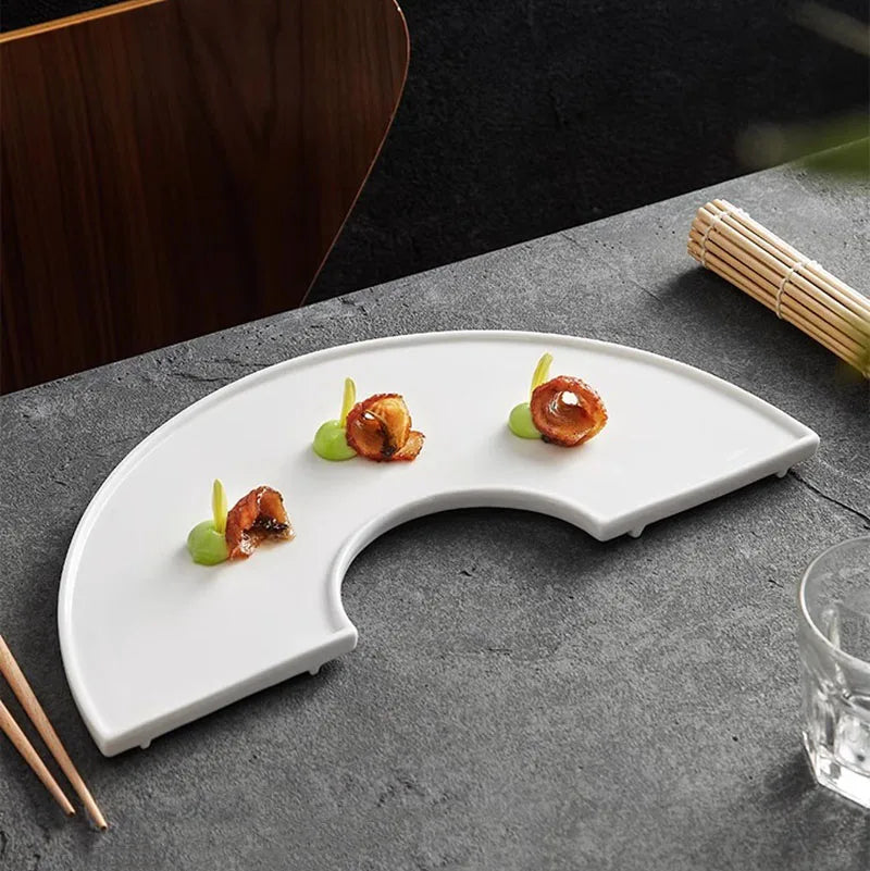 Crescent Shaped Presentation Plate for Stylish Dining