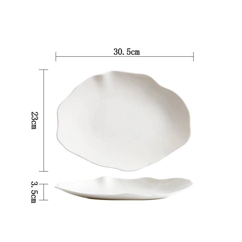 White Oval Wavy-Edge Ceramic Plate for Elegant Serving