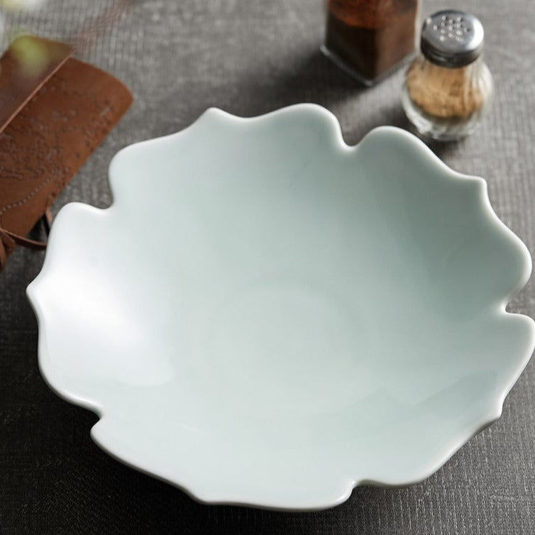 Irregular Shaped Creative Plate