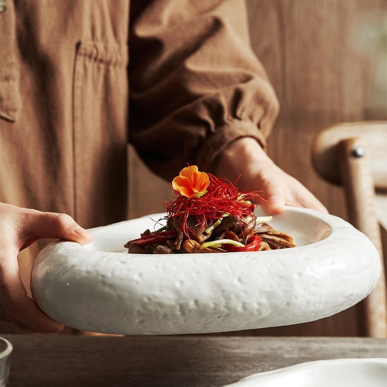 Irregular White Ceramic Dinner Plate Minimalist Style