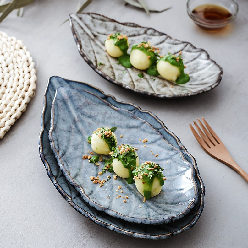 Japanese Ceramic Porcelain Leaf Dinner Plate