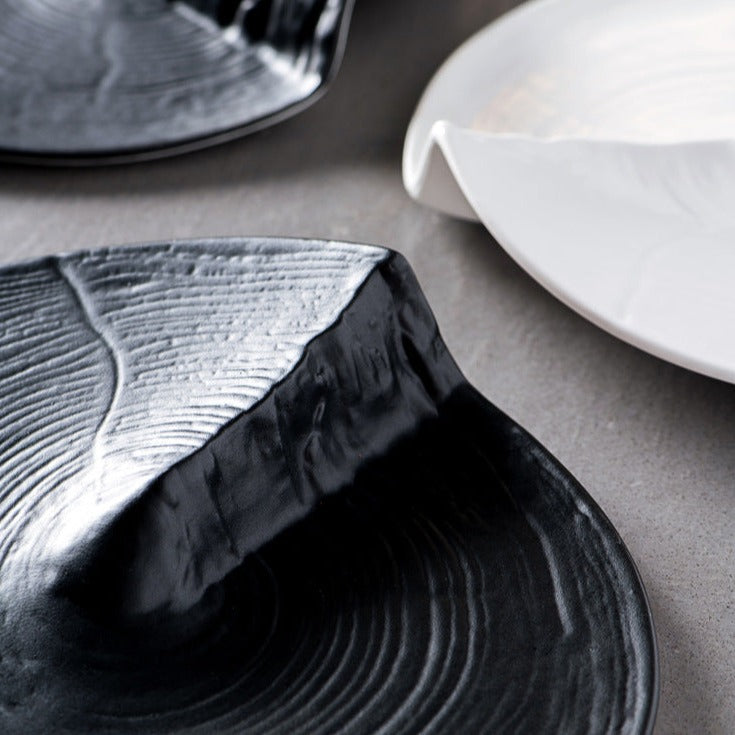 Black Dinnerware at